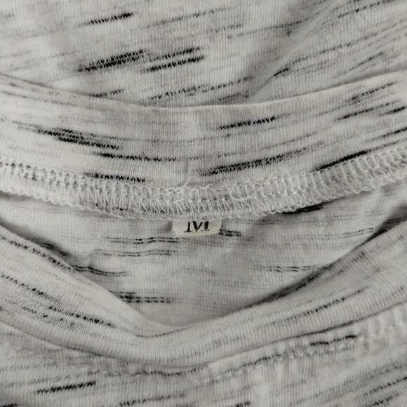 Junior Misses Medium Graphic Tee With "Be Kind" Quote In Heathered White - Picture 3 of 7